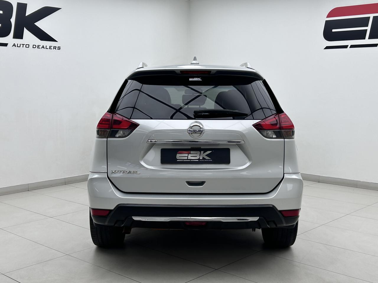 Nissan X-Trail 2.5 4x4 Acenta Plus EBK Main Street