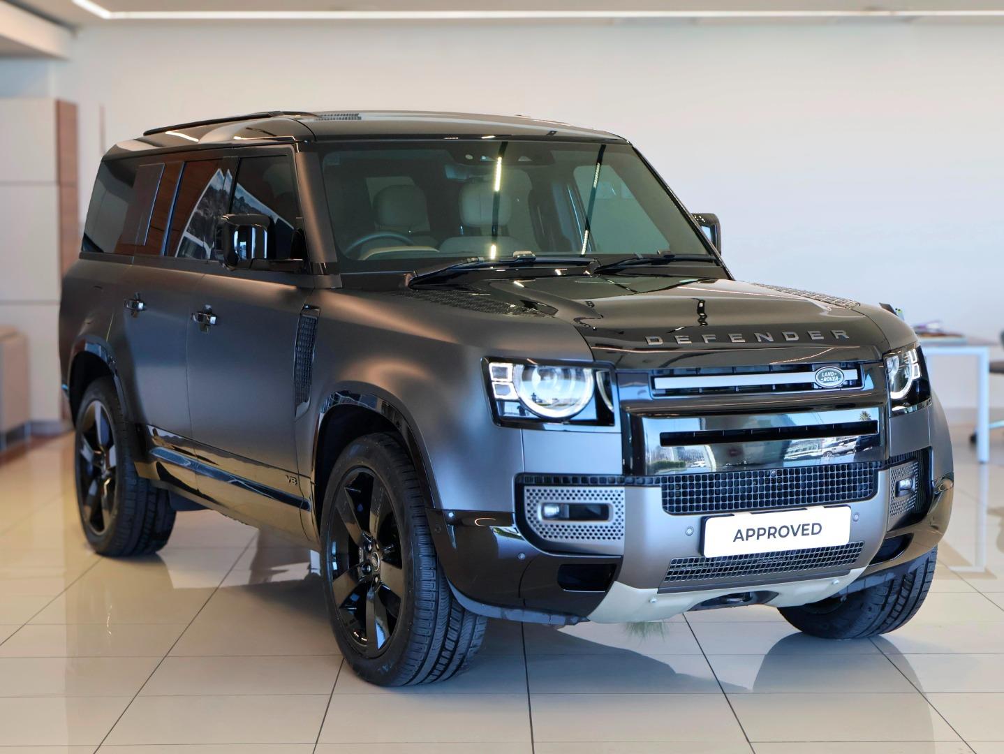 Land Rover Defender 130 V8 Jaguar Land Rover The Glen