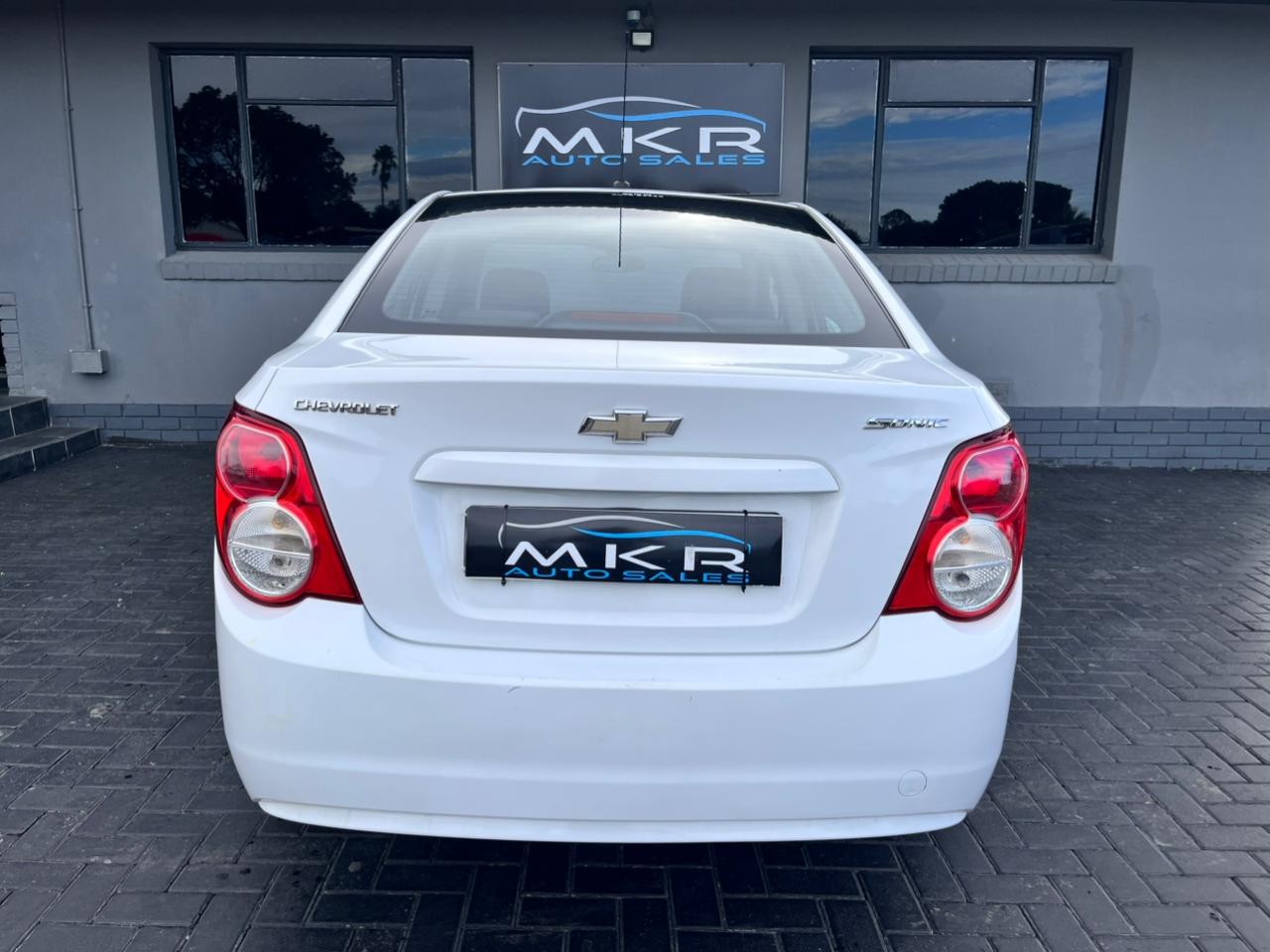 Chevrolet Sonic Sedan 1.6 LS Mkr Auto Sales
