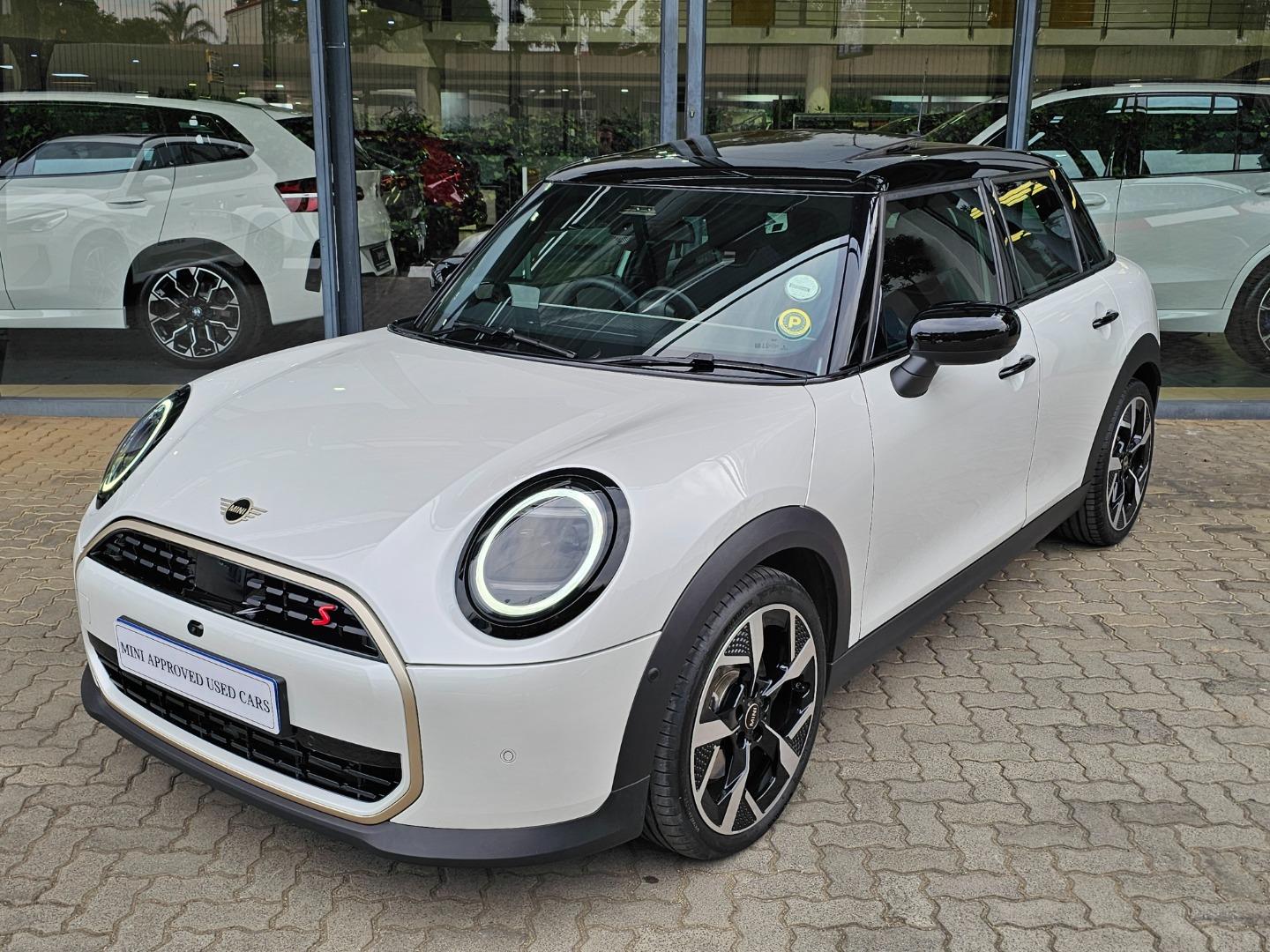 MINI Cooper S 5-door BMW Bryanston