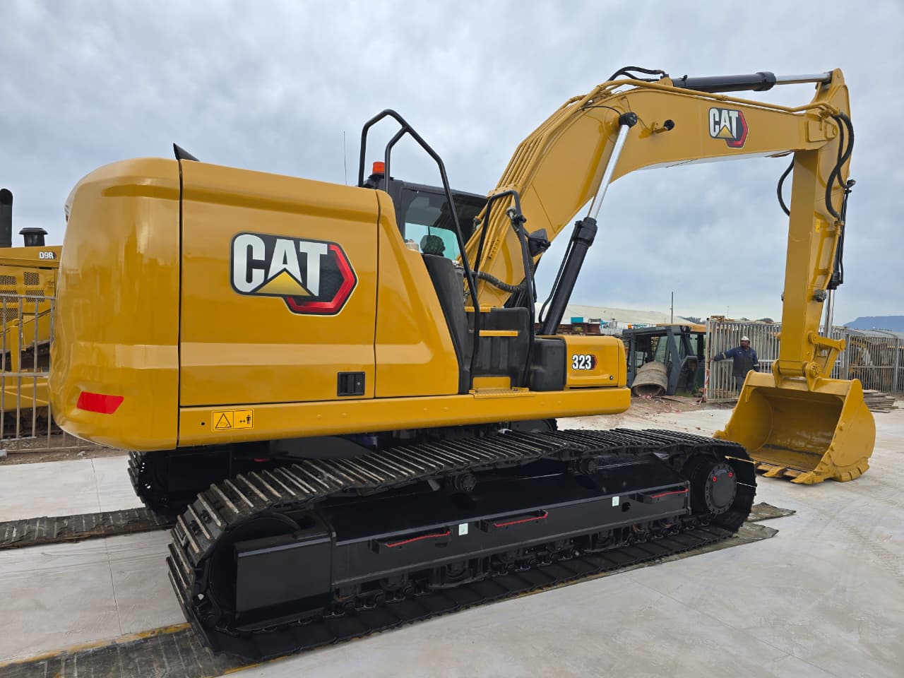 Caterpillar 323 CTC Plant Company