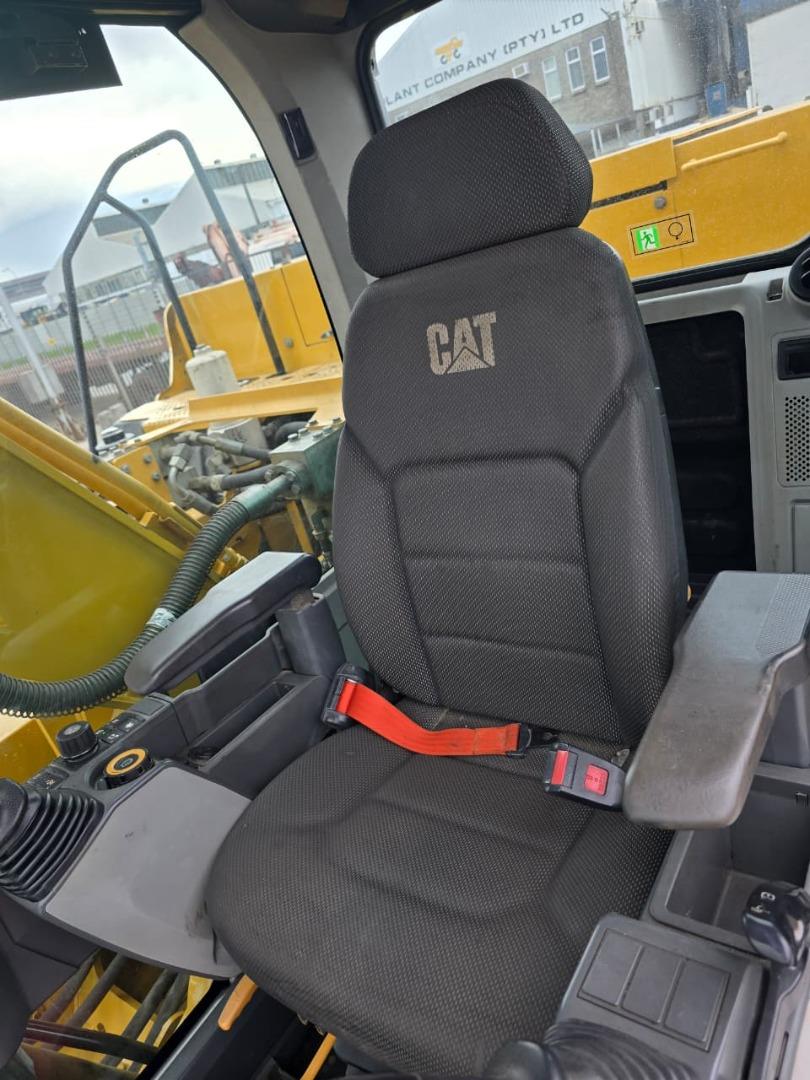 Caterpillar 323 CTC Plant Company
