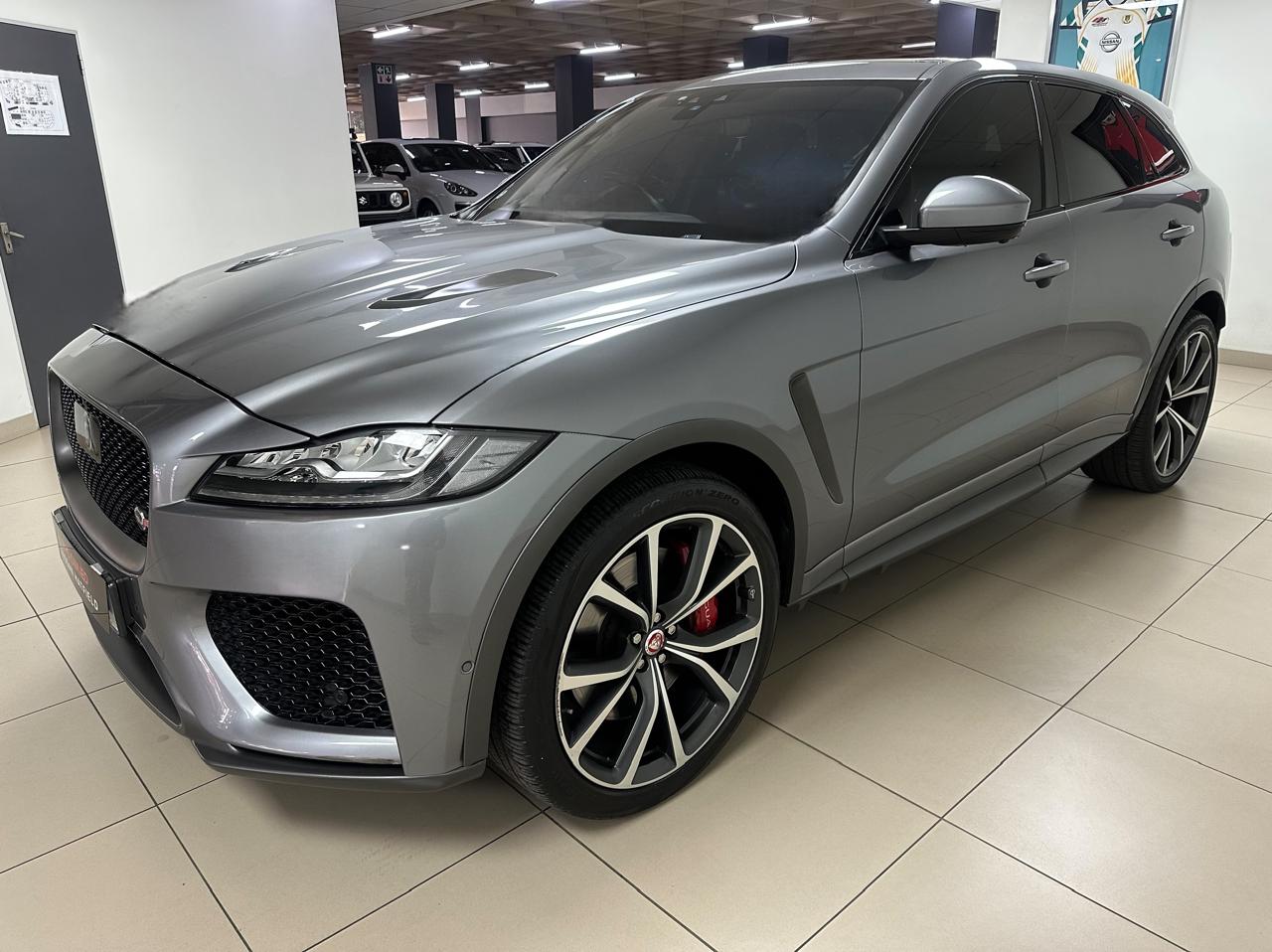 Jaguar F-Pace SVR BB Hatfield Nissan