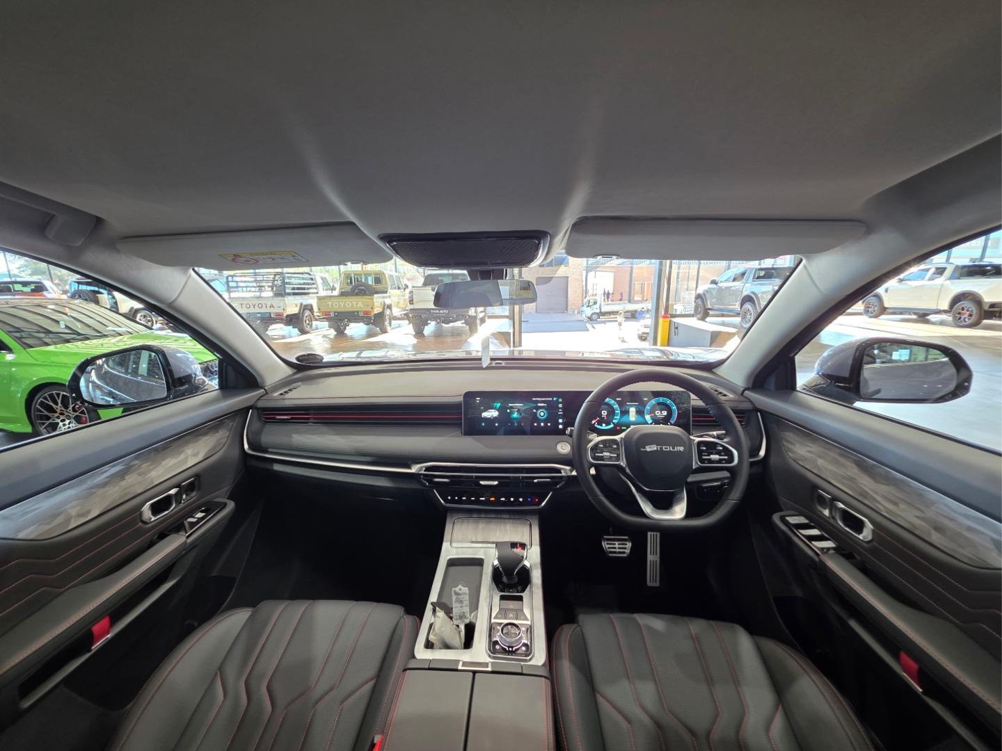 Jetour Dashing 1.5 Momentum Thys Auto