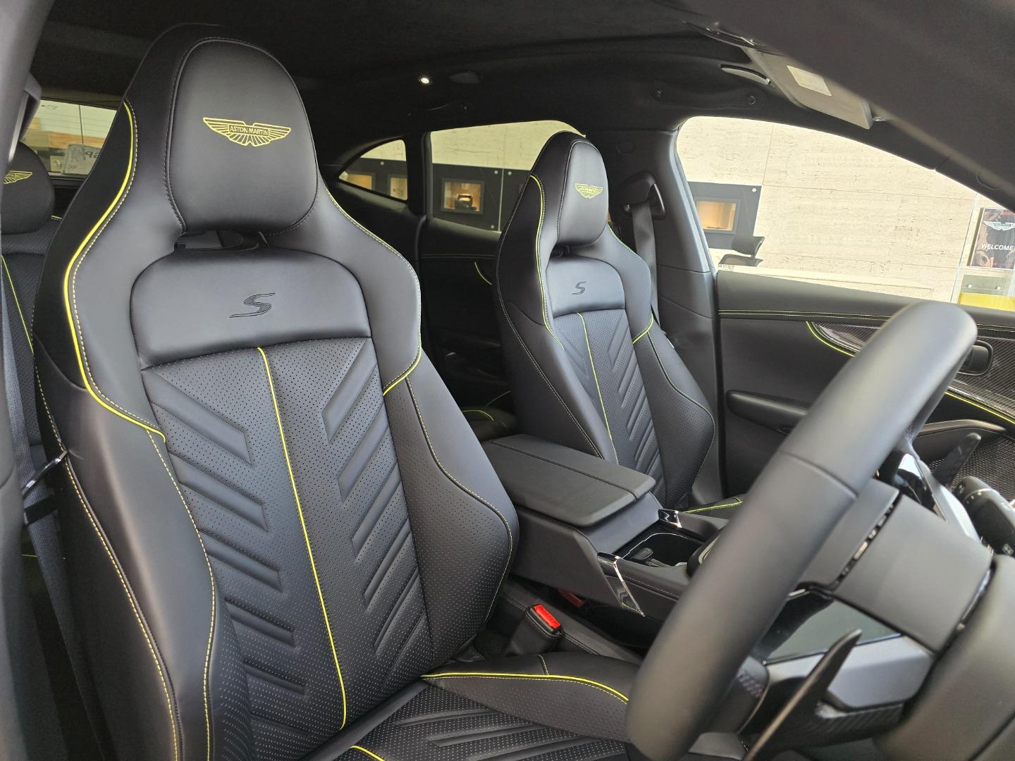 Aston Martin DBX V8 707 LIMITED EDITION Daytona Cape Town