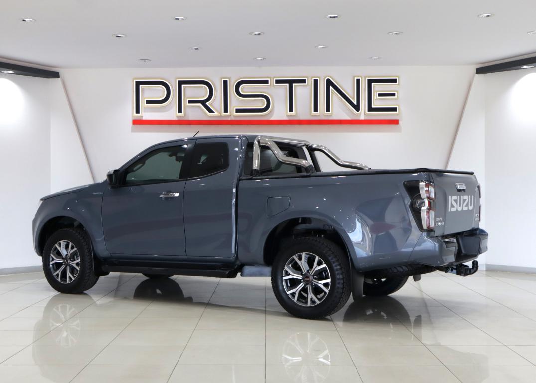 Isuzu D-Max 3.0TD Extended Cab LSE Pristine Motors