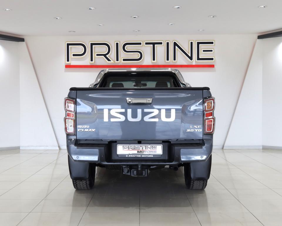 Isuzu D-Max 3.0TD Extended Cab LSE Pristine Motors