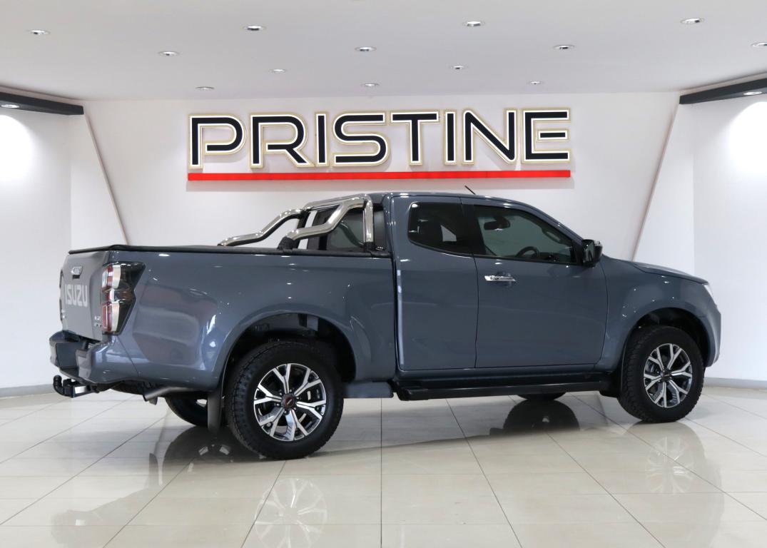 Isuzu D-Max 3.0TD Extended Cab LSE Pristine Motors