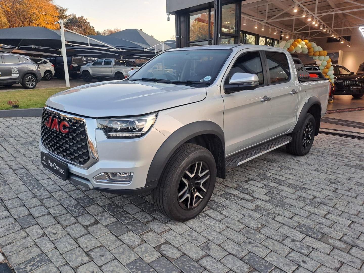 2026 JAC T8
