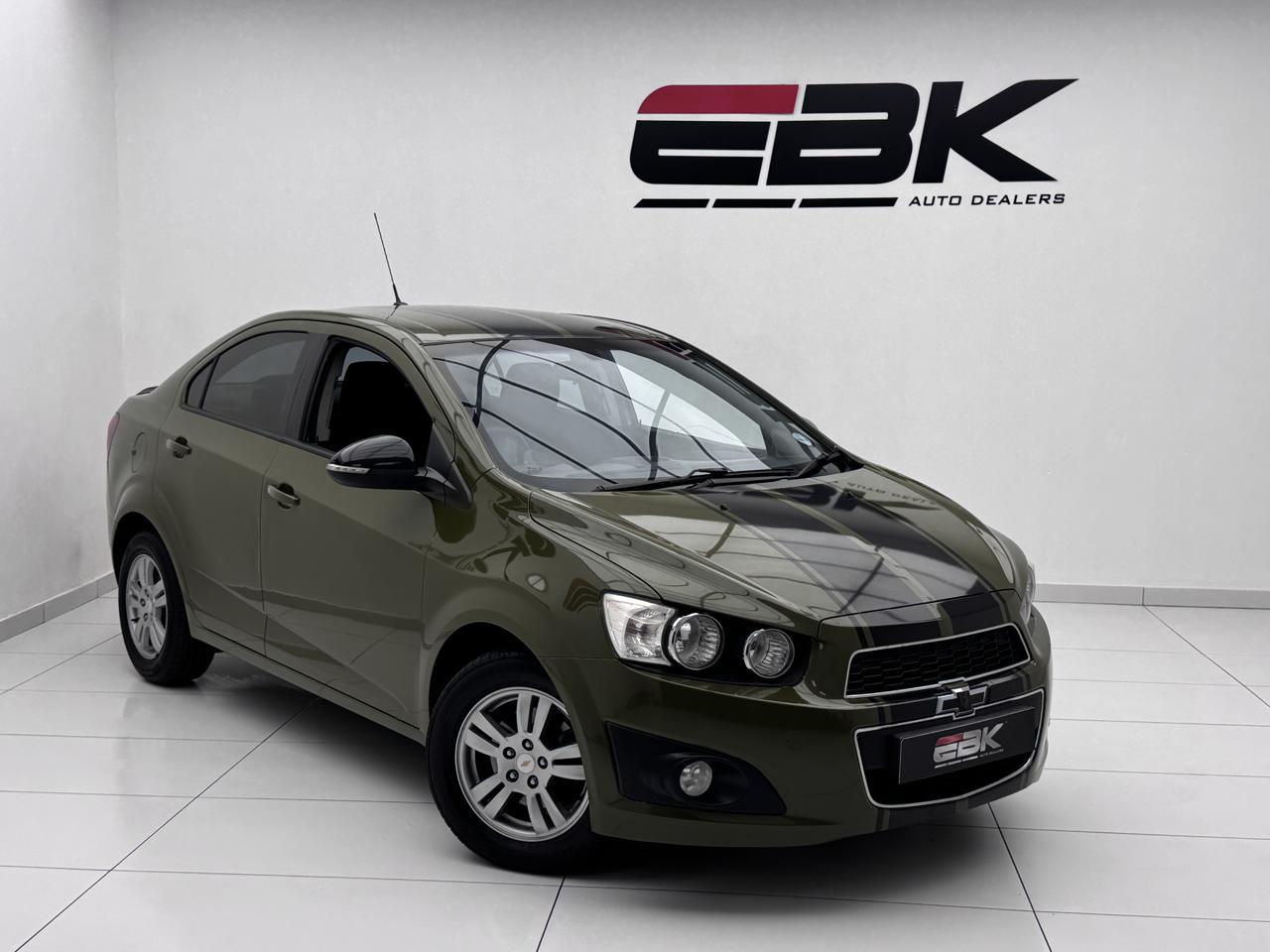 Chevrolet Sonic Sedan 1.6 LS Auto EBK Diagonal Street