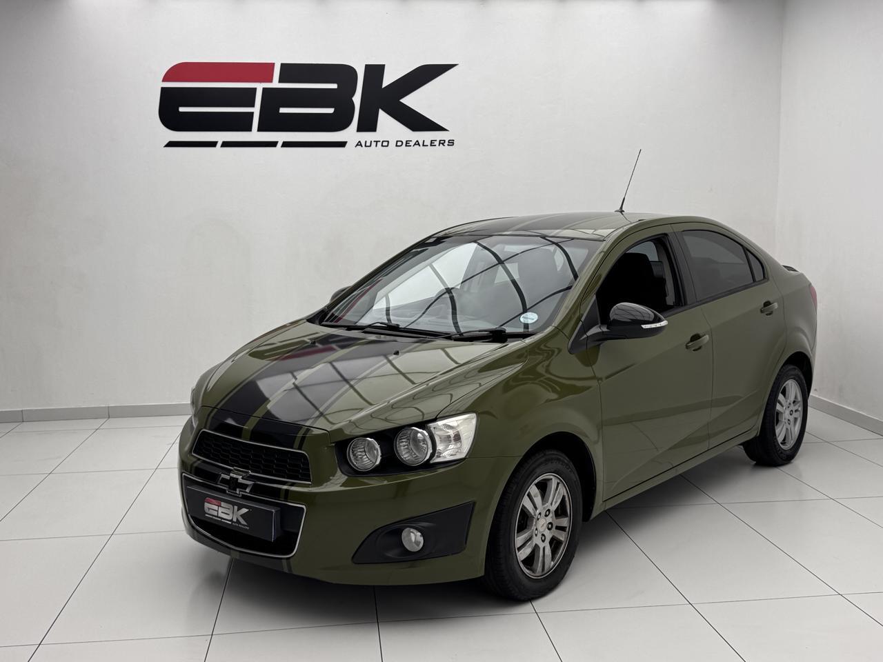 Chevrolet Sonic Sedan 1.6 LS Auto EBK Diagonal Street