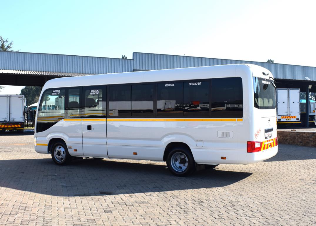 Toyota Coaster 2.8D GL A/T Pristine Motors