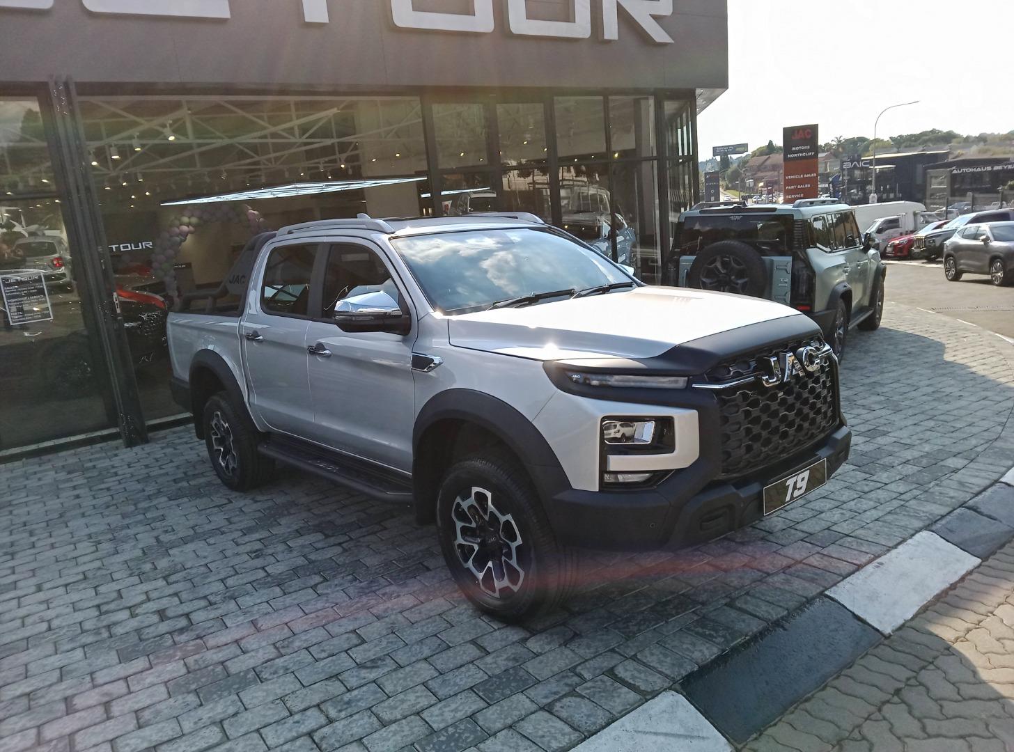 2026 JAC T9