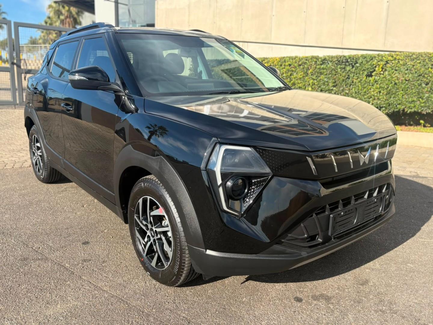 Mahindra XUV 3XO 1.2T AX5 Auto for sale in Pretoria - ID: 28596354 ...