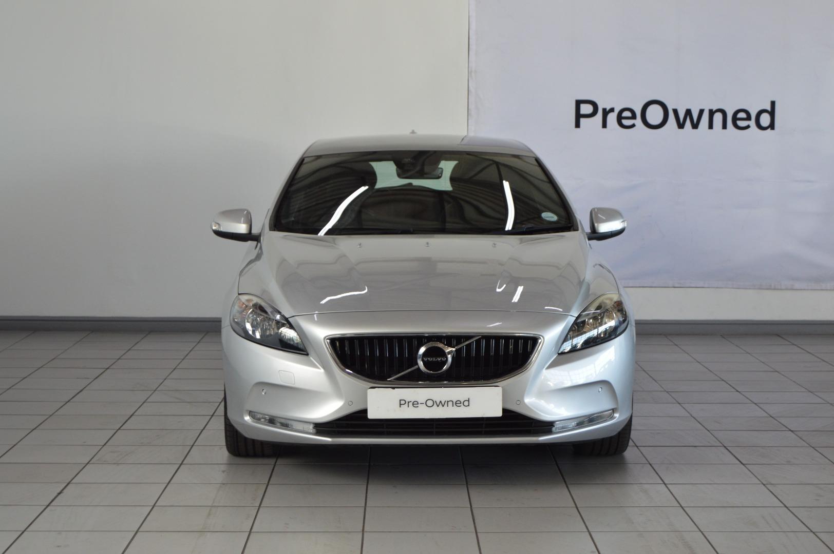 Volvo V40 D2 Kinetic Mazda Port Elizabeth