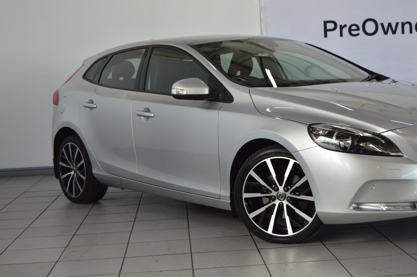 Volvo V40 D2 Kinetic Mazda Port Elizabeth