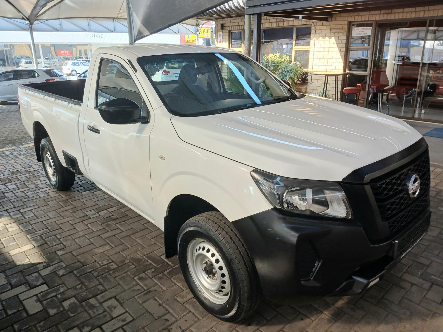 2022 Nissan Navara 2.5DDTi SE