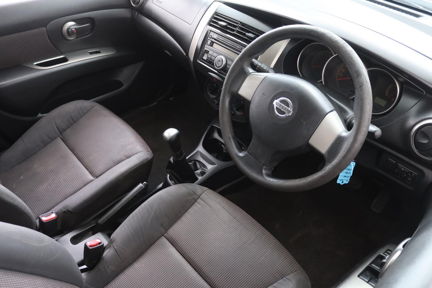 Nissan Livina X-Gear 1.6 Acenta+ Fast Forward Auto