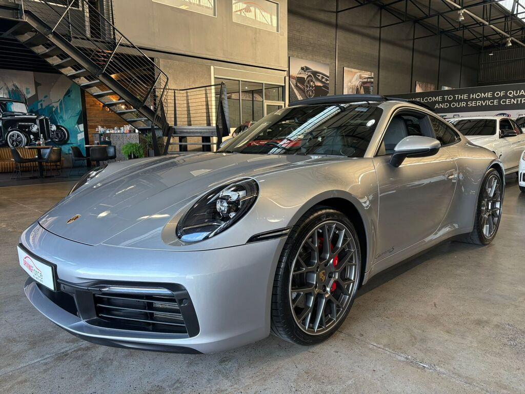 Porsche 911 Carrera S Driving Force