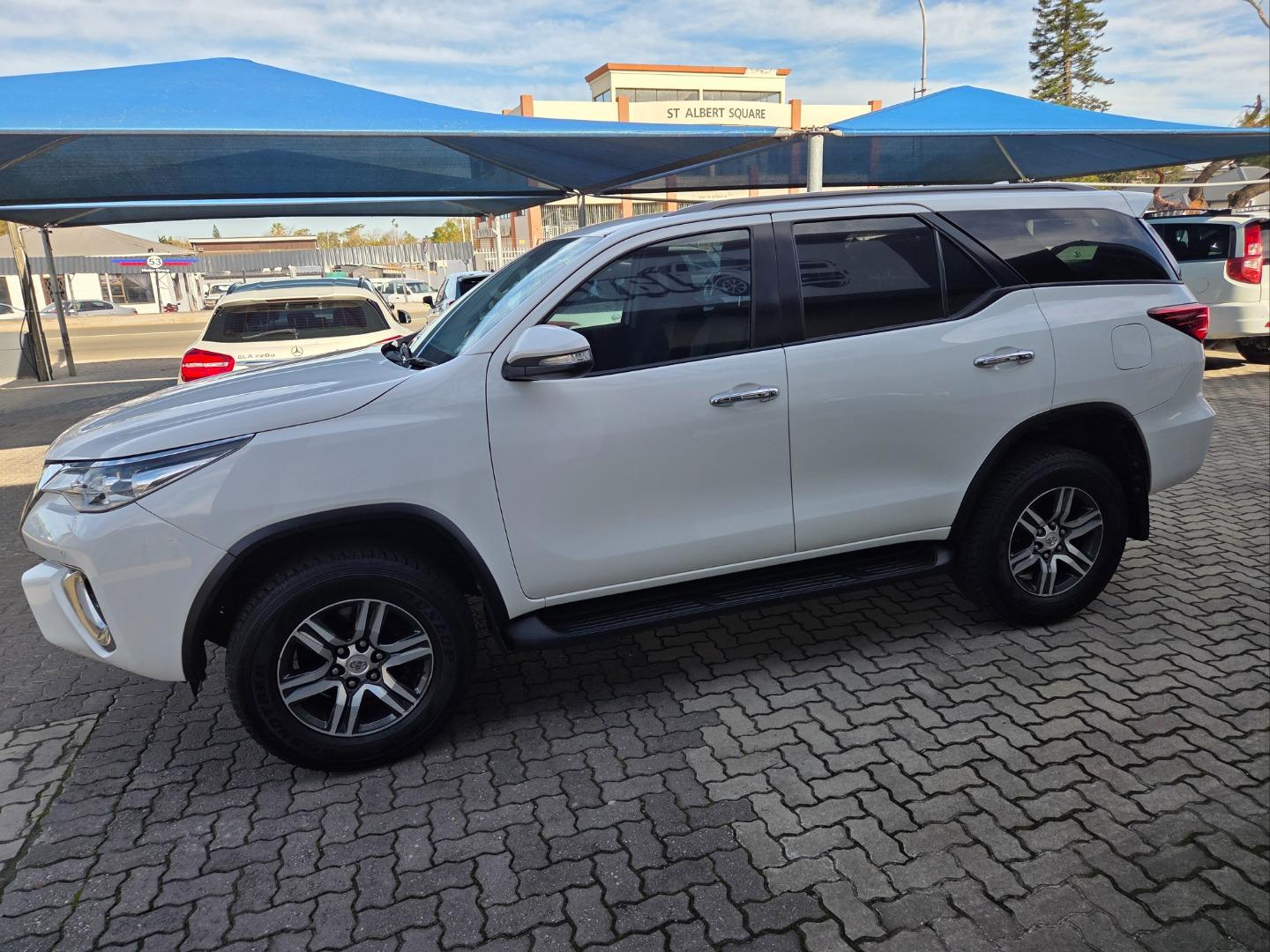 Toyota Fortuner 2.4GD-6 Auto Jaysmart Motor