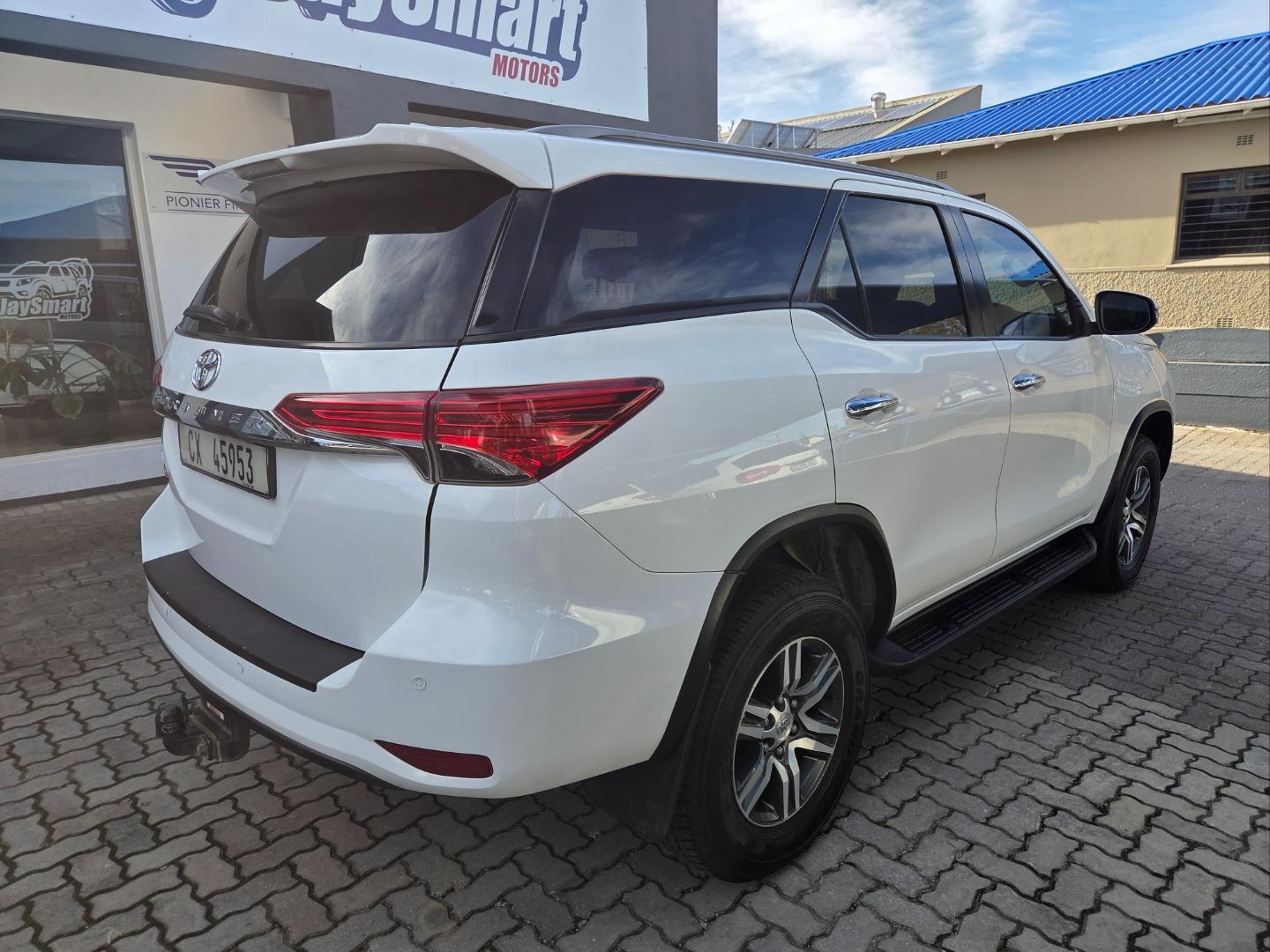 Toyota Fortuner 2.4GD-6 Auto Jaysmart Motor