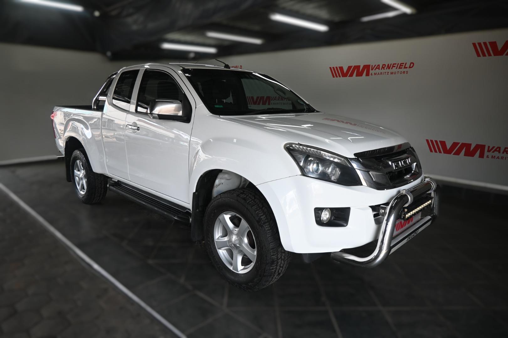 Isuzu KB 300D-Teq Extended Cab LX Varnfield En Maritz Motors