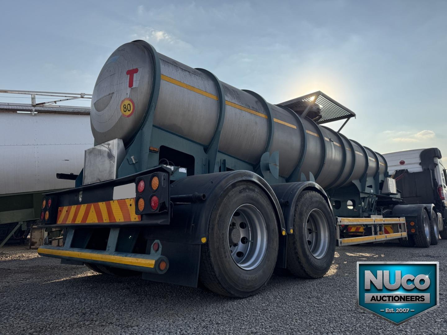 HENRED FRUEHAUF CHEMICAL TANKER TRAILER Nuco Auctioneers