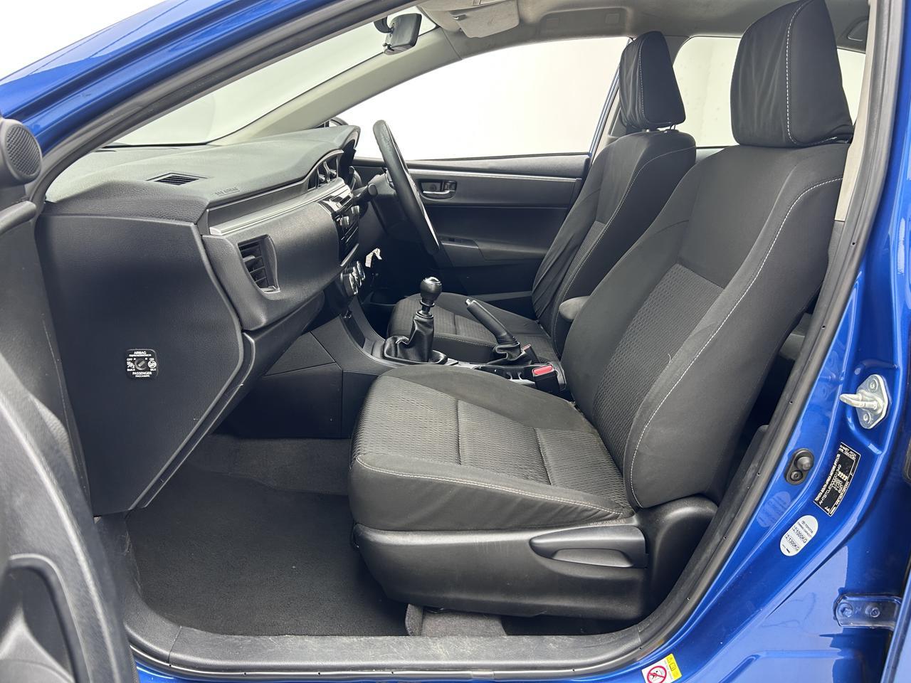 Toyota Corolla 1.3 Esteem EBK Main Street