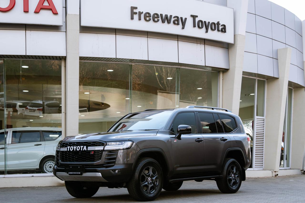 Toyota Land Cruiser 300 3.3D GR-Sport Freeway Toyota New