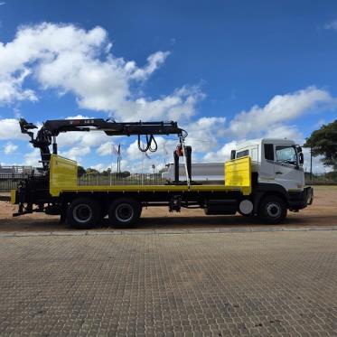 UD QUESTER CWE 370 - E51 BB Truck & Tractor Polokwane (Pty) Ltd