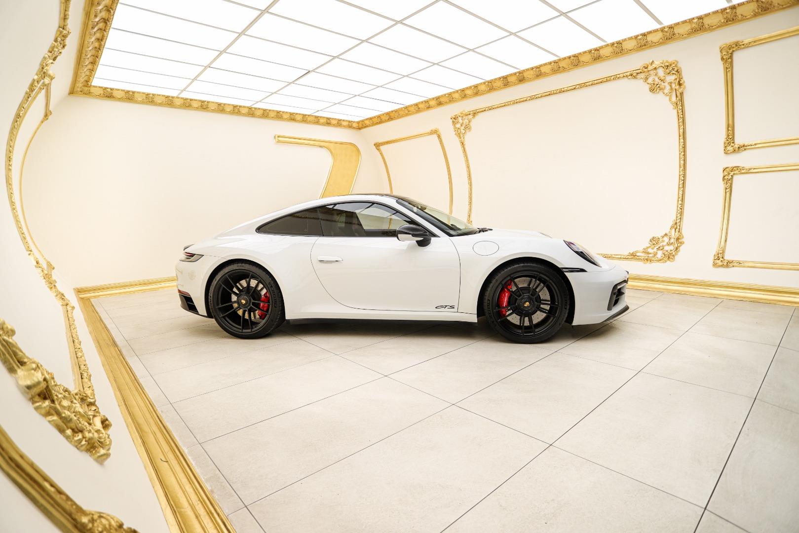 Porsche 911 Carrera GTS Coupe Auto Dadas Motorland