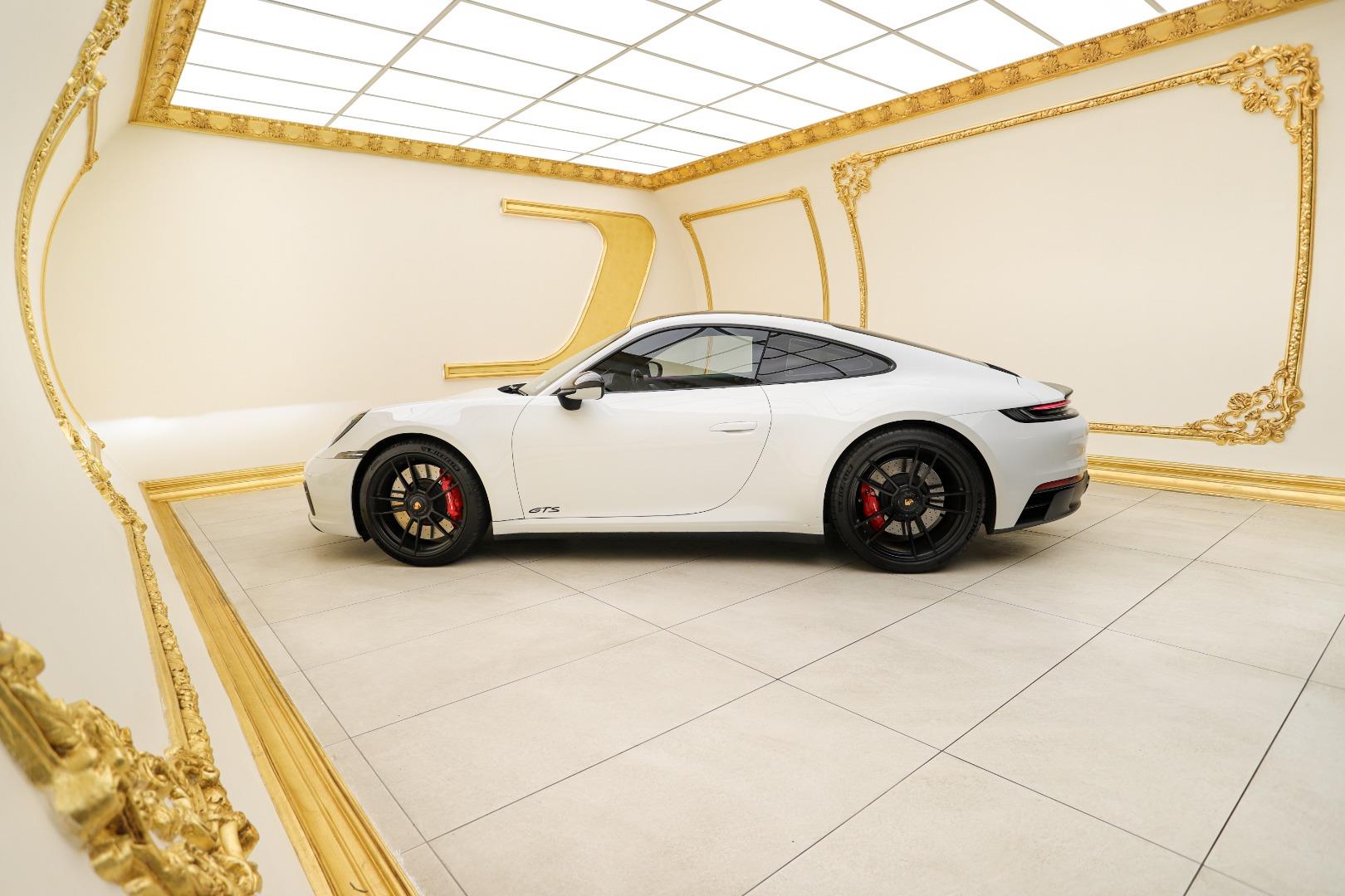 Porsche 911 Carrera GTS Coupe Auto Dadas Motorland