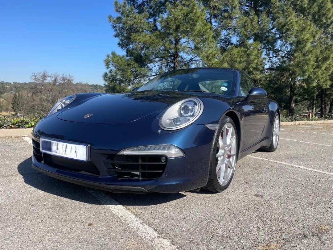 Porsche 911 Carrera S Coupe Auto
