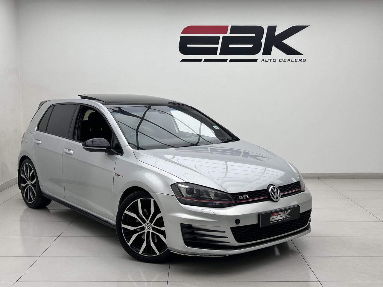 Volkswagen Golf GTI Auto EBK Main Street