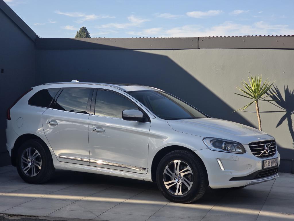 Volvo XC60 T5 Inscription Green Dot Cars