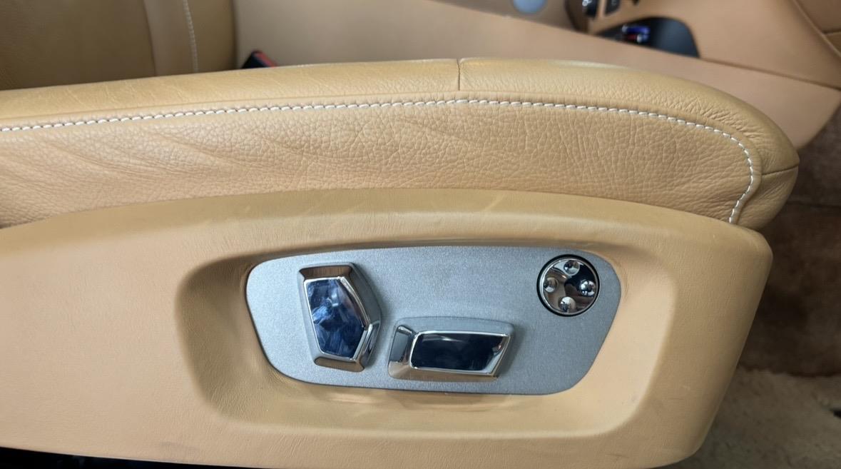 Rolls-Royce Ghost 6.6L P1 Auto