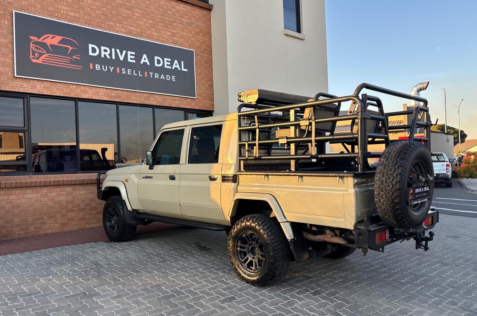 Toyota Land Cruiser 70 4.2D Drive A Deal