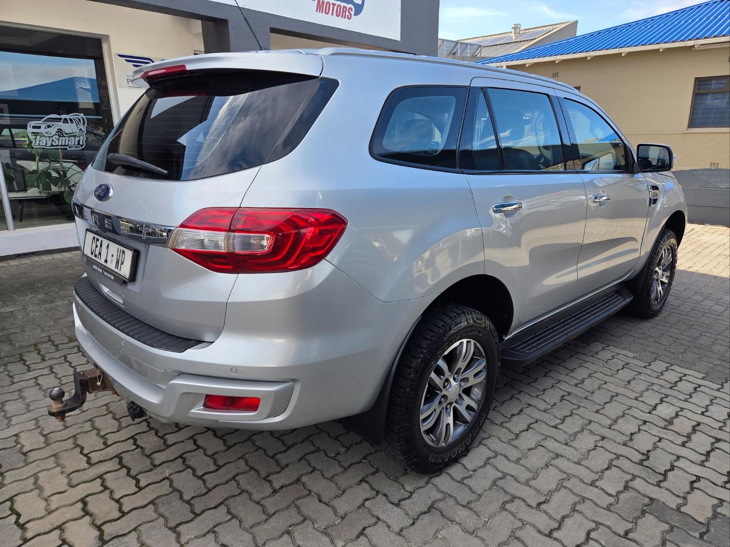 Ford Everest 2.2TDCi XLT Auto Jaysmart Motor