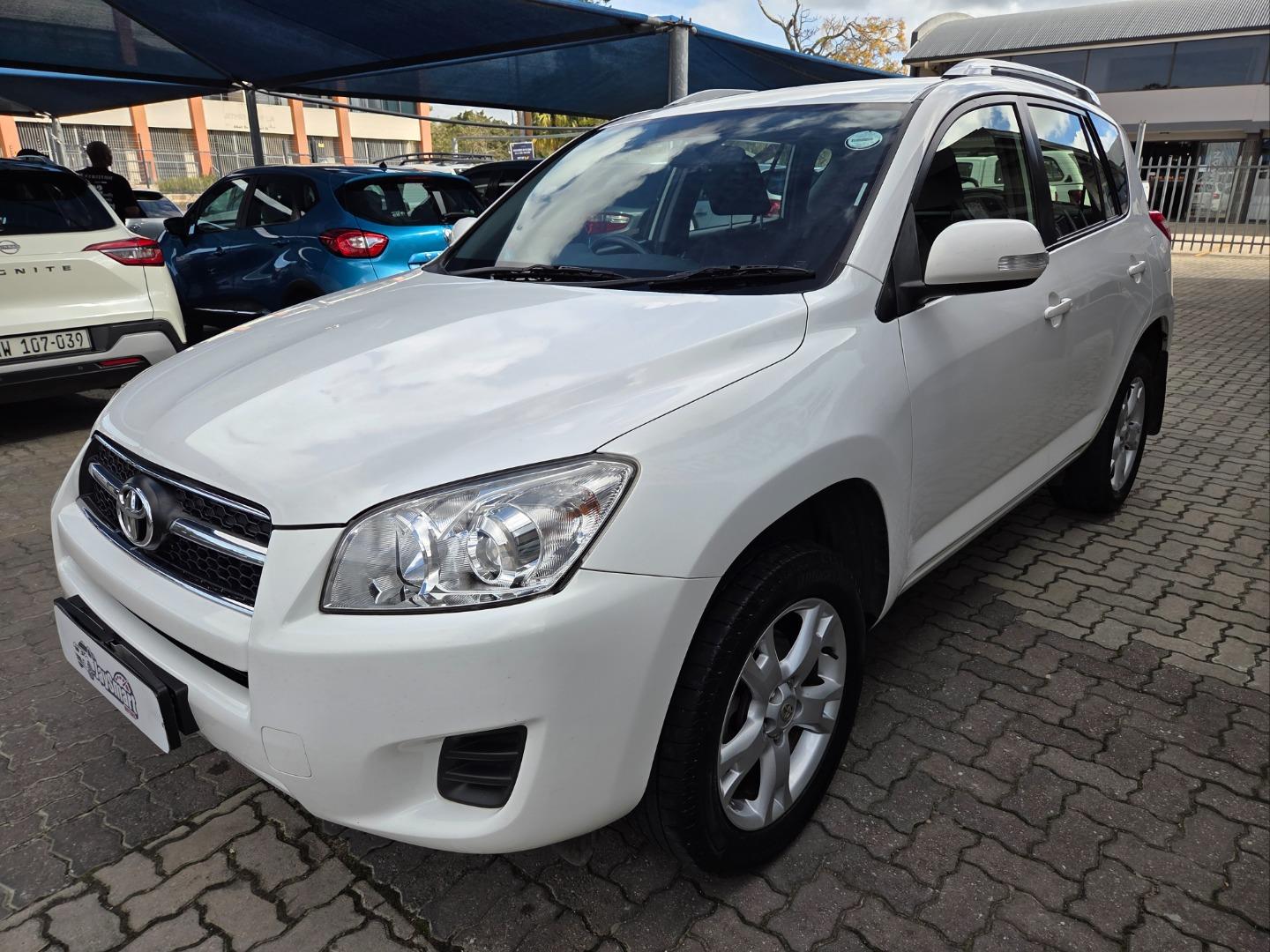 Toyota RAV4 2.0 GX Jaysmart Motor