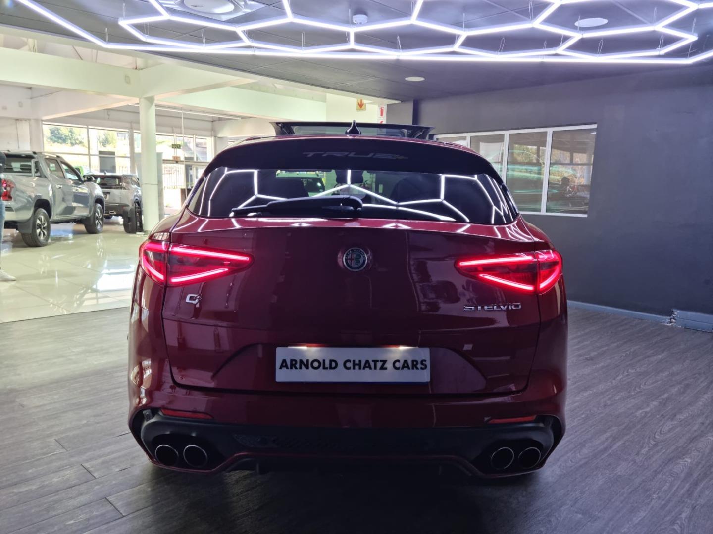 Alfa Romeo Stelvio Quadrifoglio Q4 Race Edition Arnold Chatz Cars