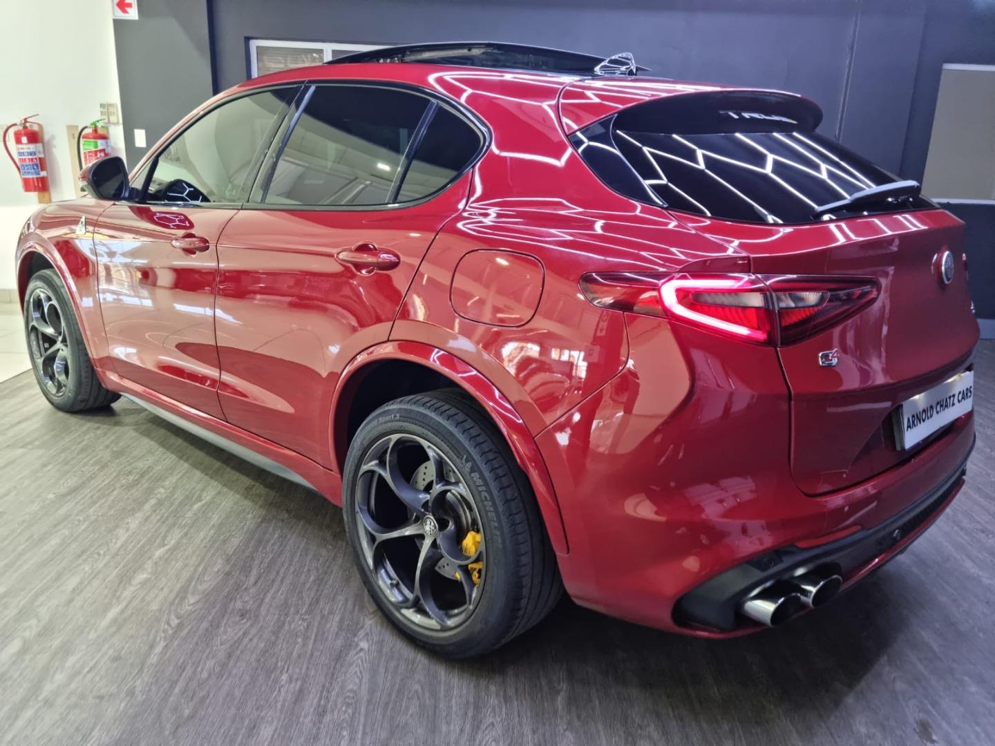 Alfa Romeo Stelvio Quadrifoglio Q4 Race Edition Arnold Chatz Cars