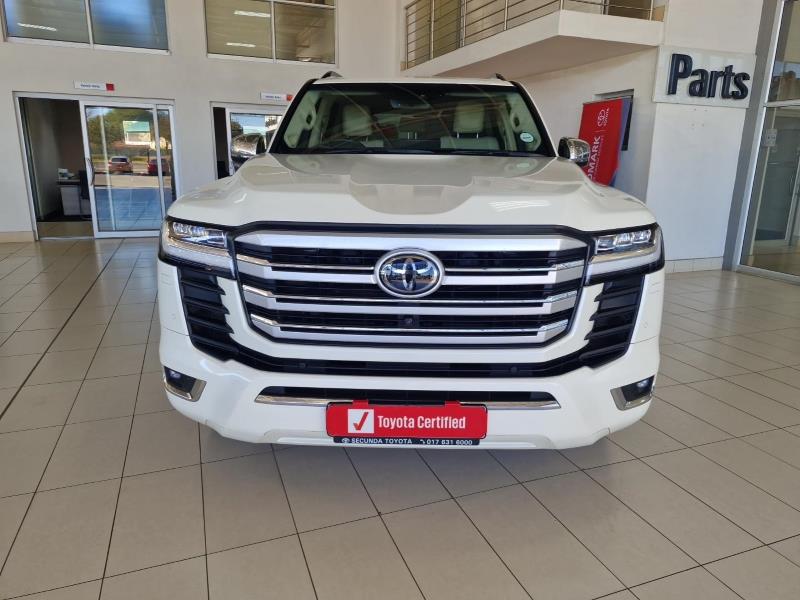 Toyota Land Cruiser 300 3.3D ZX for sale in Secunda - ID: 28602745
