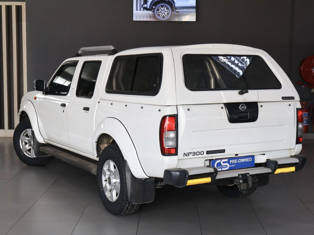Nissan NP300 Hardbody 2.5TDi Double Cab Hi-Rider Centurion Select