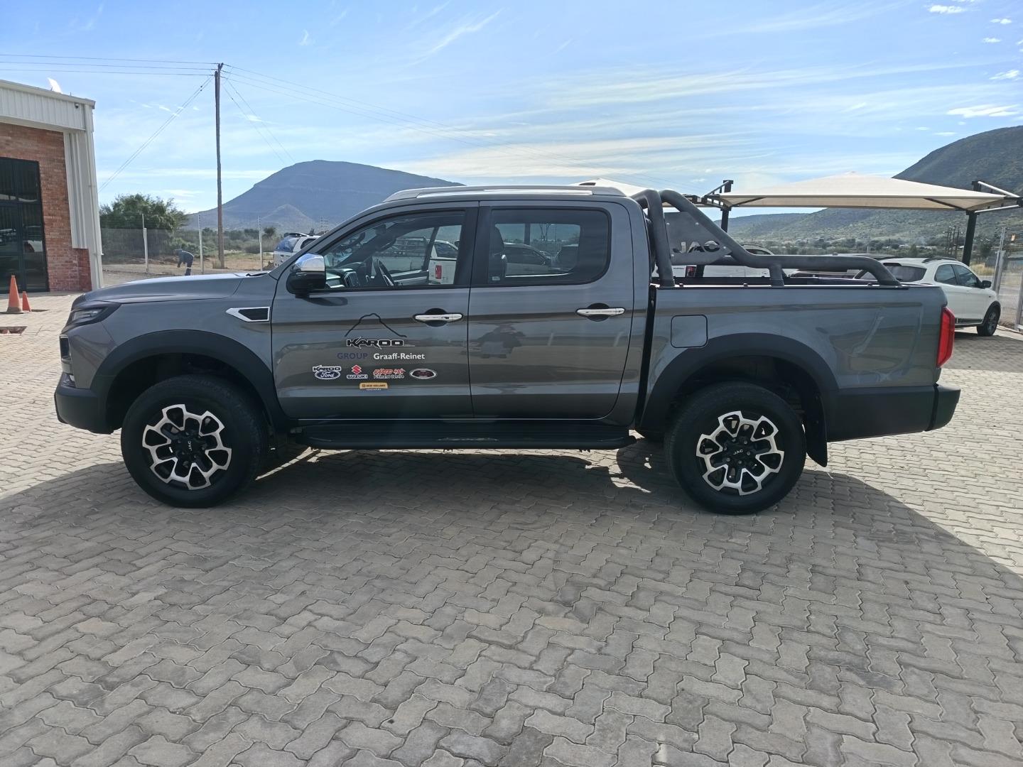 JAC T9 2.0CTi Double Cab Super Lux Karoo Ford