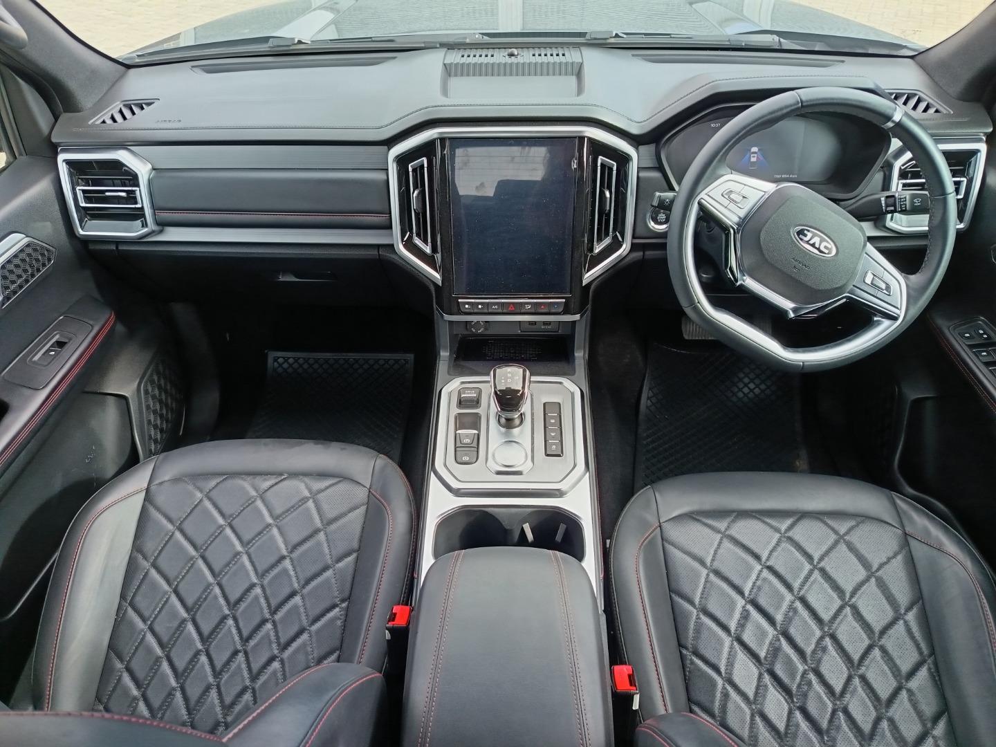 JAC T9 2.0CTi Double Cab Super Lux Karoo Ford