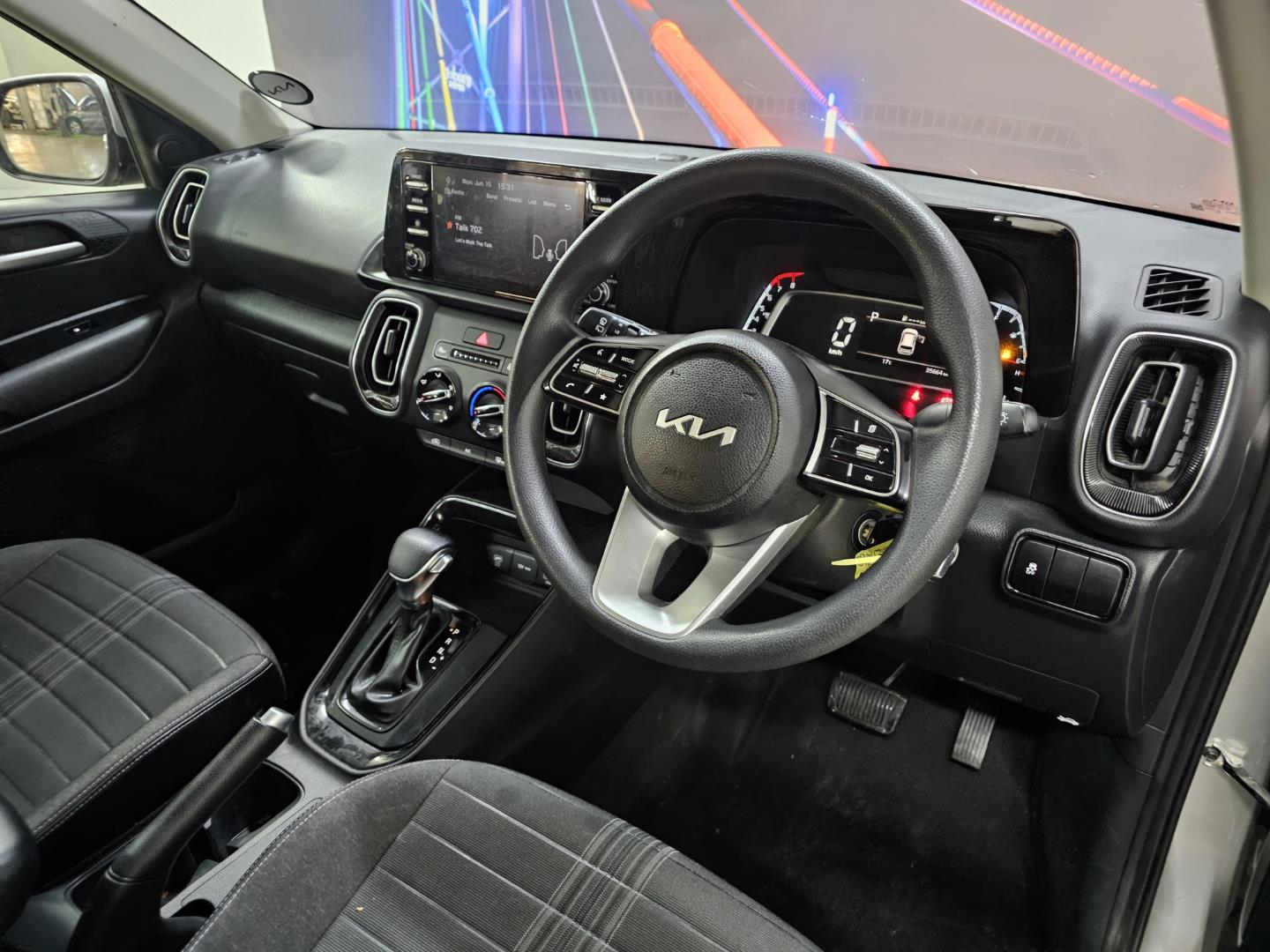 Kia Sonet 1.5 LX Auto VW Braamfontein