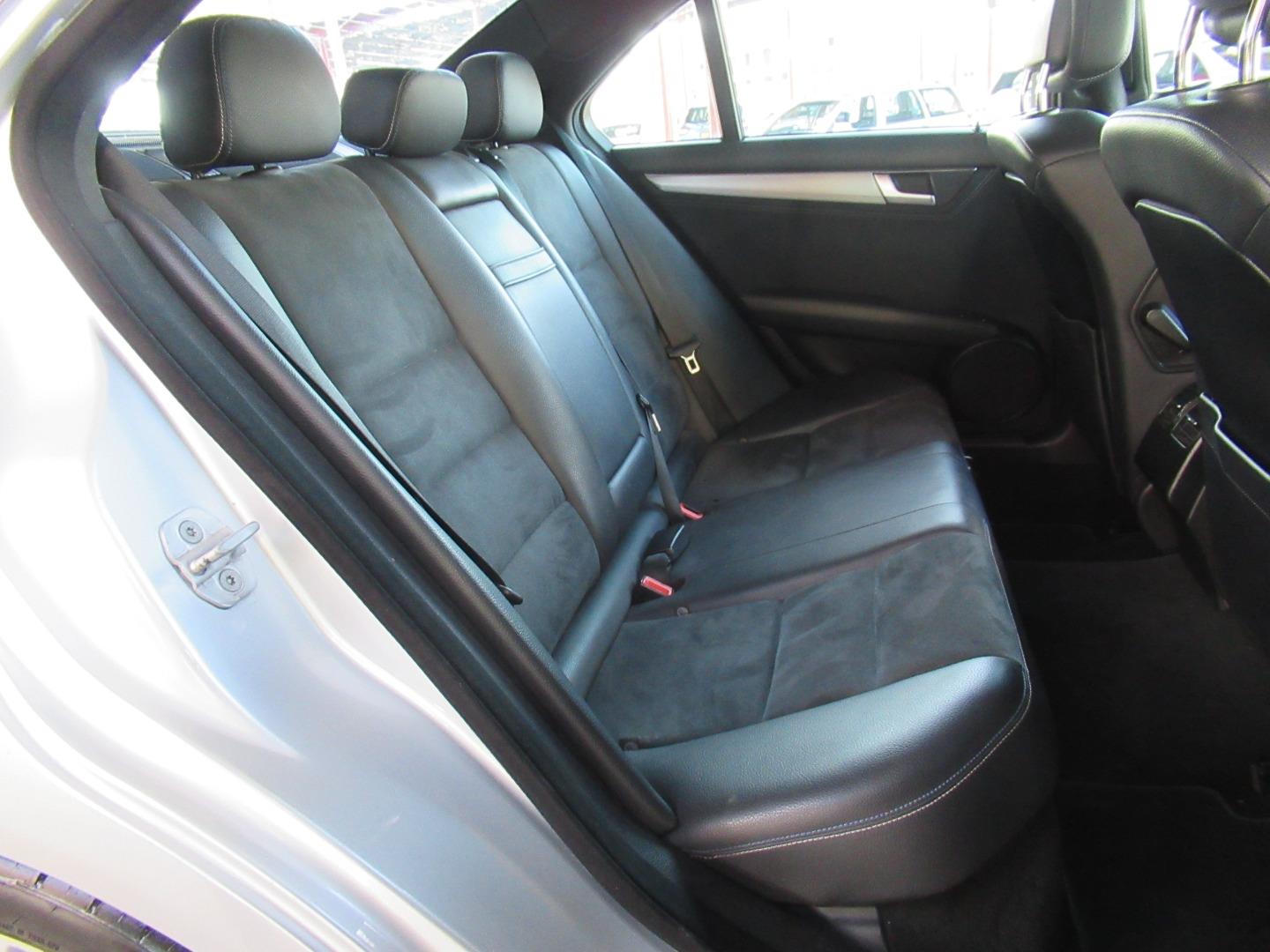 Mercedes-Benz C-Class C200 Avantgarde AMG Sports Faiz Motors CC