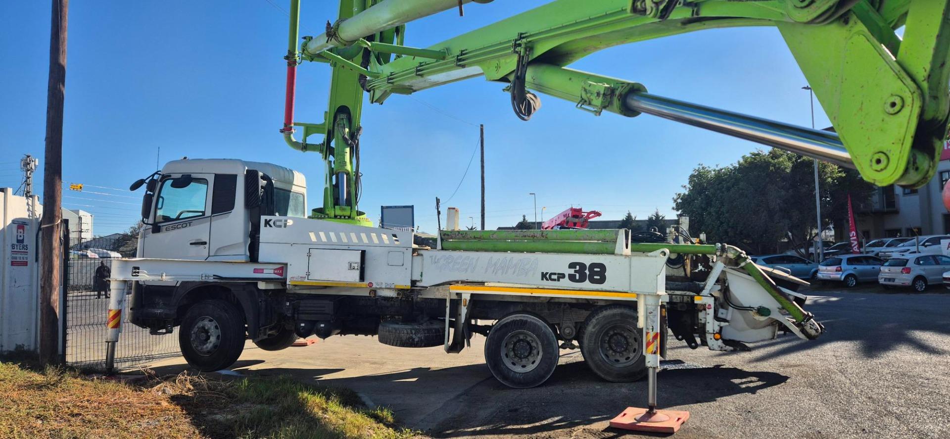 UD 440 trucks for sale in South Africa - AutoTrader