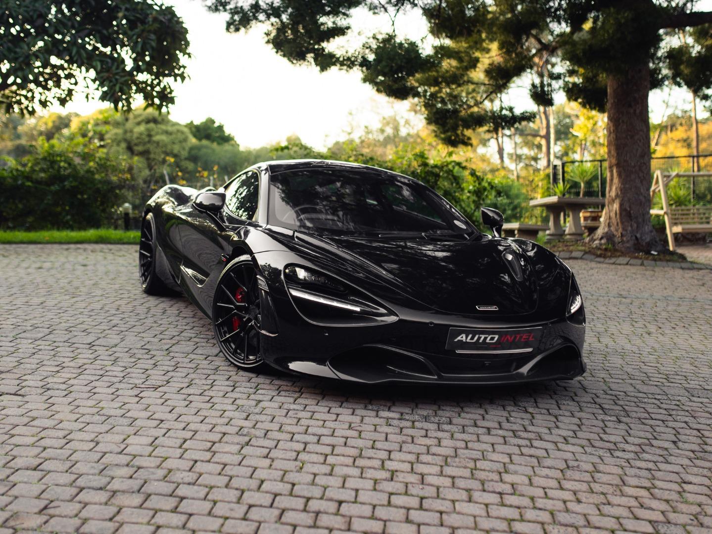 McLaren 720S Coupe