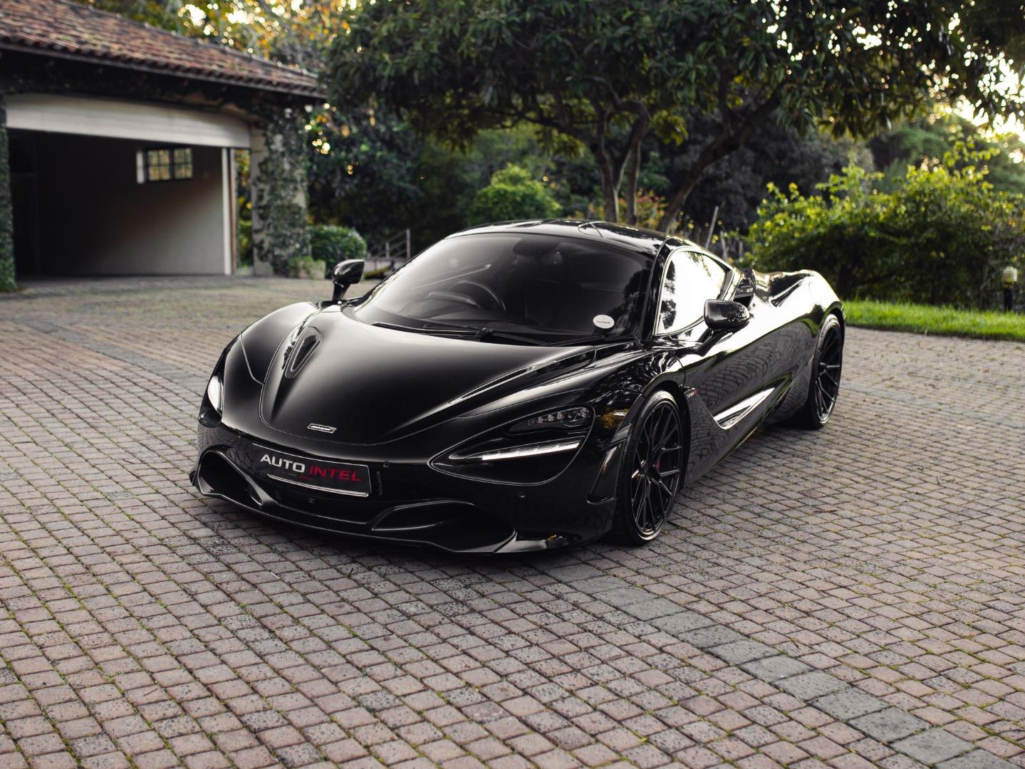 McLaren 720S Coupe